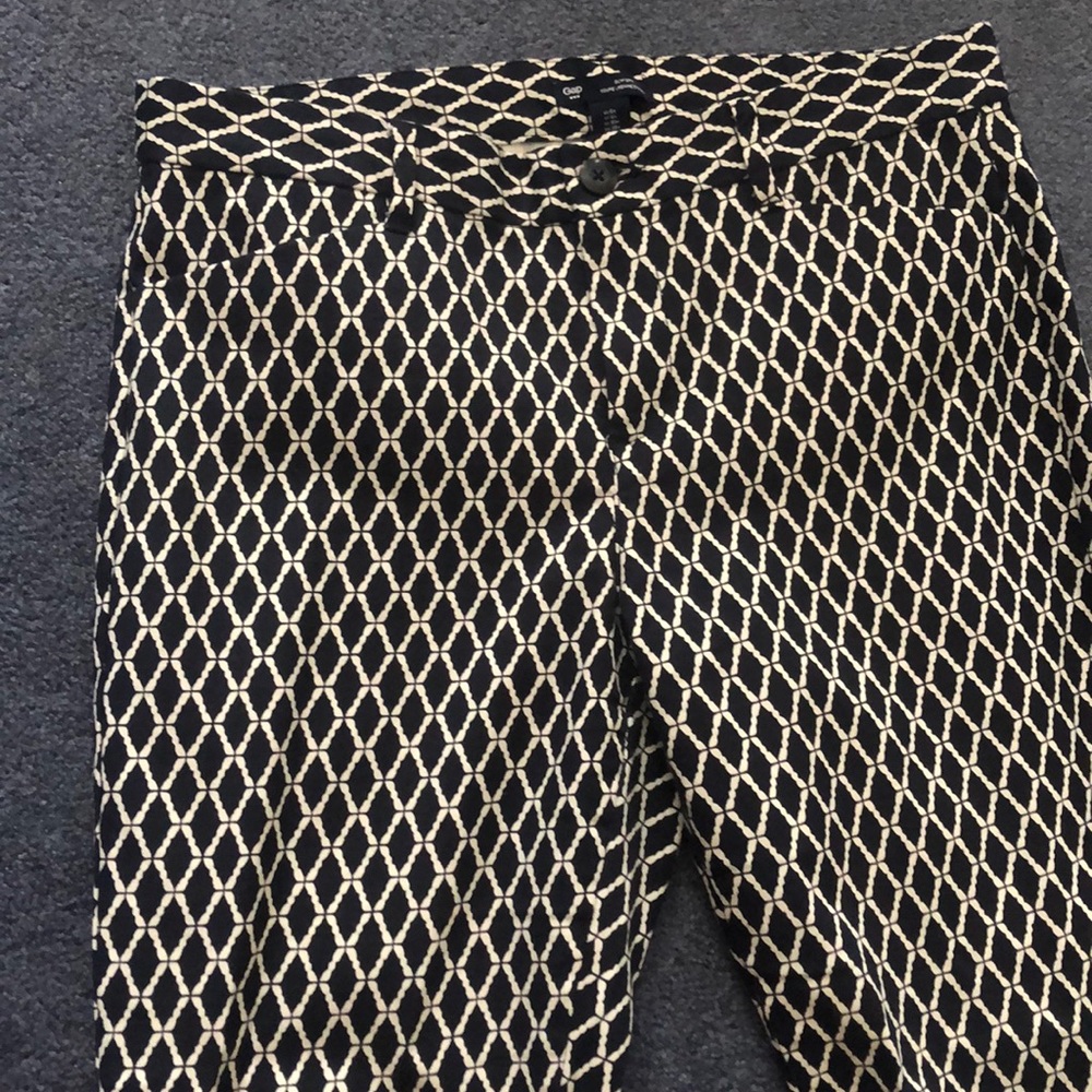 Capris - Picture 2 of 4